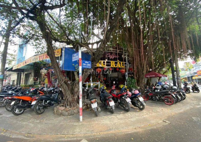 SANG NHƯỢNG QUÁN COFFEE – VỊ TRÍ ĐẮC ĐỊA GÓC NGÃ TƯ CHI LĂNG & PHẠM HÙNG