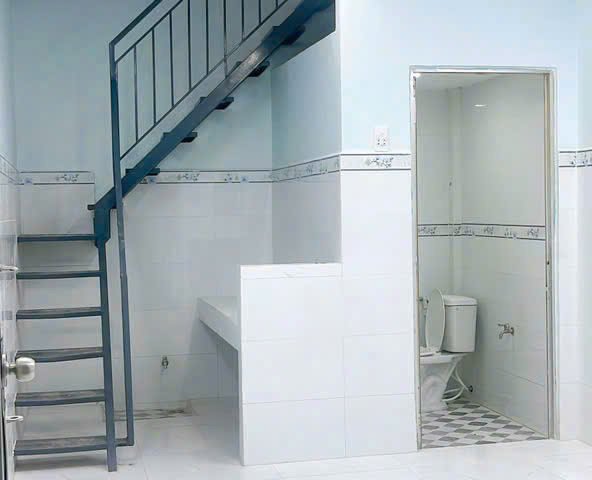 BÁN NHÀ NHỎ GIÁ TỐT – HẺM PHẠM HÙNG, GẦN NHÀ HÀNG BÌNH XUYÊN, Q8