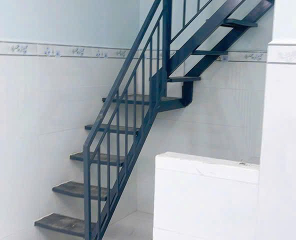 BÁN NHÀ NHỎ GIÁ TỐT – HẺM PHẠM HÙNG, GẦN NHÀ HÀNG BÌNH XUYÊN, Q8