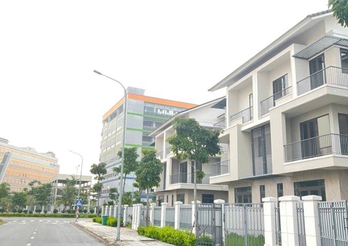 BIỆT THỰ SONG LẬP GIÁ NGANG CHUNG CƯ NỘI THÀNH – 50TR/M2