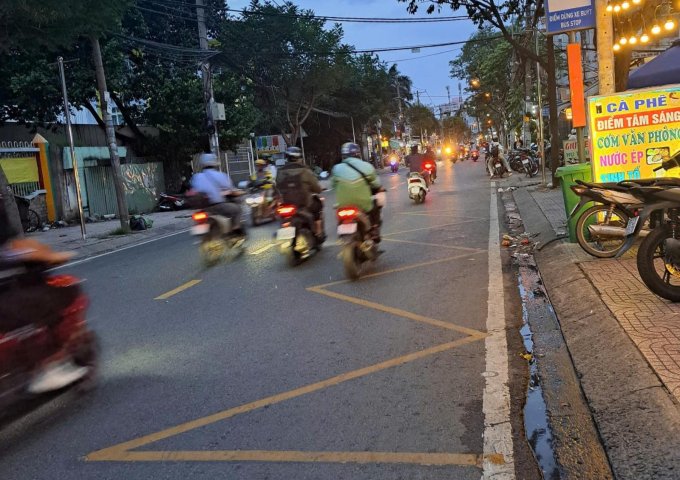 BÁN NHÀ MẶT TIỀN HƯNG PHÚ – TRUNG TÂM QUẬN 8 – NGANG KHỦNG 8M, GỌI NGAY: 0938827657 MS TUYỀN