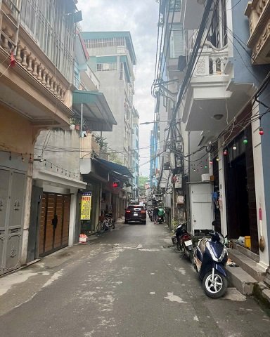 BÁN NHÀ MẶT PHỐ MỄ TRÌ THƯỢNG – VỊ TRÍ ĐẮC ĐỊA – MẶT TIỀN KHỦNG – THÍCH HỢP AN CƯ LÂU DÀI KẾT HỢP KINH DOANH NGAY PHỐ MỄ TRÌ THƯỢNG