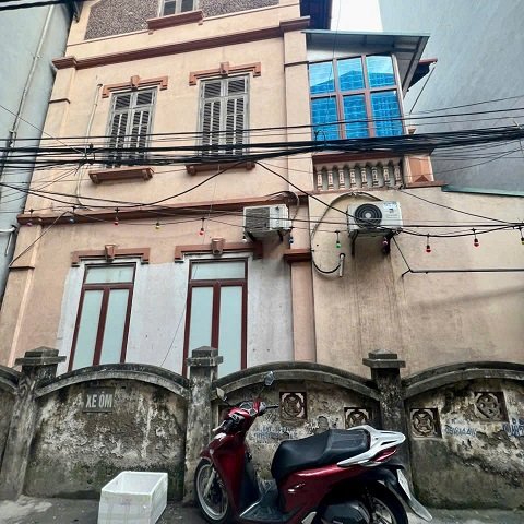 BÁN NHÀ MẶT PHỐ MỄ TRÌ THƯỢNG – VỊ TRÍ ĐẮC ĐỊA – MẶT TIỀN KHỦNG – THÍCH HỢP AN CƯ LÂU DÀI KẾT HỢP KINH DOANH NGAY PHỐ MỄ TRÌ THƯỢNG