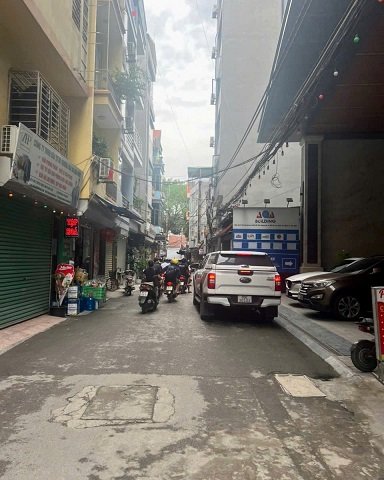 BÁN NHÀ MẶT PHỐ MỄ TRÌ THƯỢNG – VỊ TRÍ ĐẮC ĐỊA – MẶT TIỀN KHỦNG – THÍCH HỢP AN CƯ LÂU DÀI KẾT HỢP KINH DOANH NGAY PHỐ MỄ TRÌ THƯỢNG