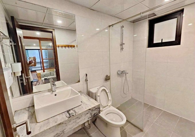 Mình nhượng lại căn ccmn phòng 201 (tầng 2) 1n1k (1 ngủ 1 khách) ở ngõ 148 Trần Duy Hưng