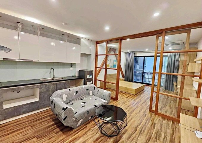 Mình nhượng lại căn ccmn phòng 201 (tầng 2) 1n1k (1 ngủ 1 khách) ở ngõ 148 Trần Duy Hưng