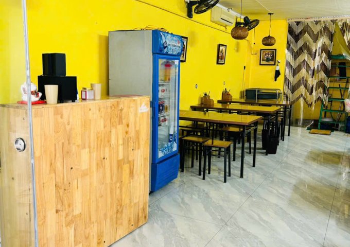 Chính chủ cần Sang nhượng Nhà Hàng Mặt Phố Trần Phú, Văn Quán