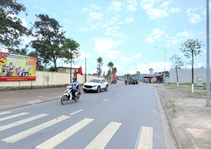 - CẦN BÁN ĐẤT ĐẸP - VỊ TRÍ ĐẸP - CỬA ĐẦU TƯ SÁNG CHÓI