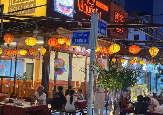 NHÀ HÀNG PHỞ LÝ QUỐC SƯ-Hiệu Ngoc Anh