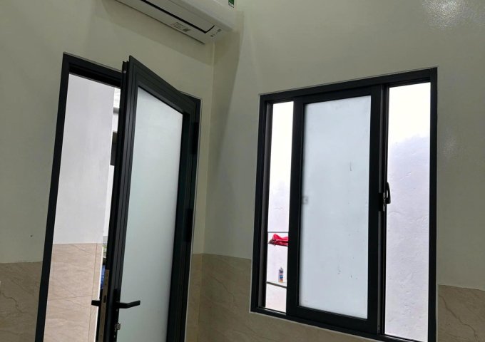 Cần nhượng phòng trọ gác đúc, gần các trường đại học, không chung chủ