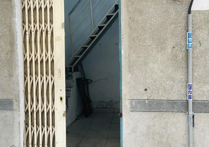 Cho thuê nhà nguyên căn - Hẻm 258 Cách Mạng Tháng 8, Phường 10, Quận 3