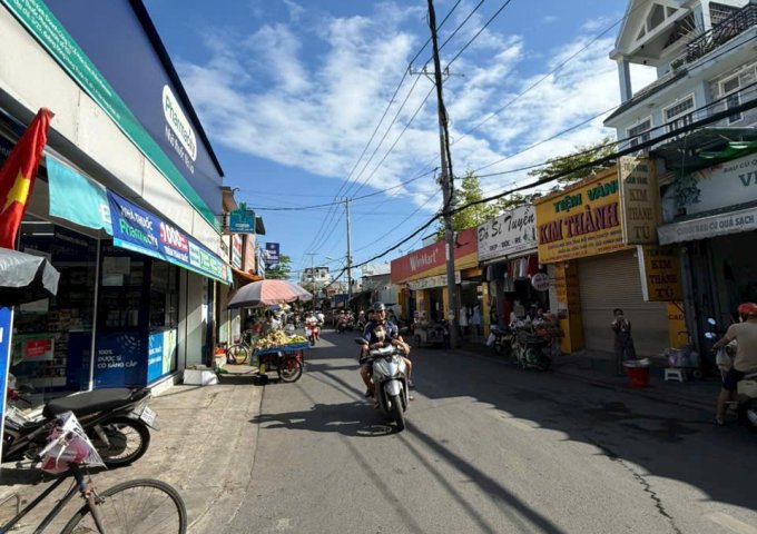 BÁN GẤP NHÀ (10x28) MẶT TIỀN KINH DOANH ĐÔNG HƯNG THUẬN 02, Q12