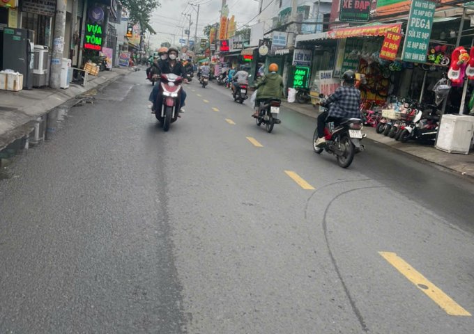 Bán nhà mặt tiền 8x40m giá 17 tỷ Đường Phan Văn Đối