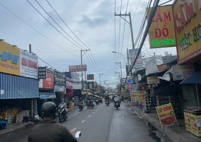 Bán nhà mặt tiền 8x40m giá 17 tỷ Đường Phan Văn Đối