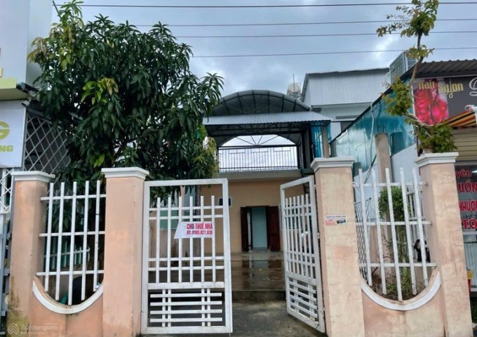 Gia đình tôi cần bán căn nhà tại Chợ Cầu Sấu, mặt đường Nguyễn Văn Cừ, Đặc khu Phú Quốc