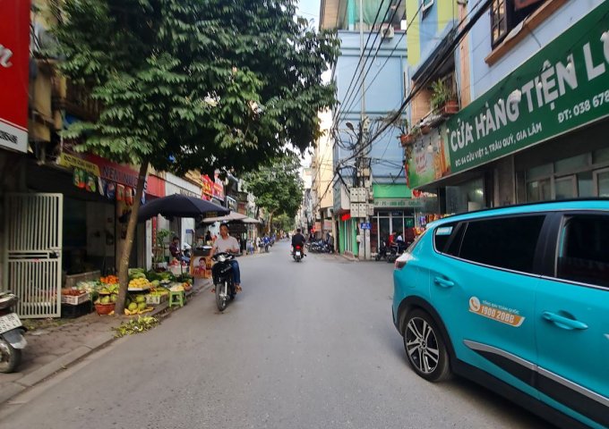 68m2 mặt phố kinh doanh Trâu Quỳ, Gia Lâm, Hà Nội. Phố rộng 10m sầm uất.