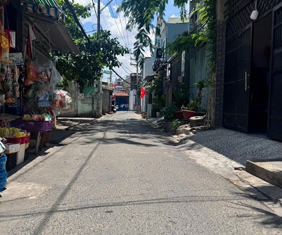 BÁN ĐẤT HẺM XE HƠI QUẬN BÌNH TÂN – GẦN AEON TÂN PHÚ – GIÁ TỐT