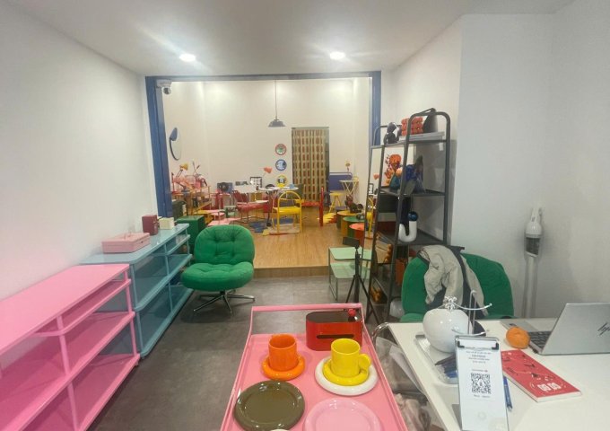 Sang nhượng mặt bằng đẹp – Vị trí trung tâm Thảo Điền, Quận 2