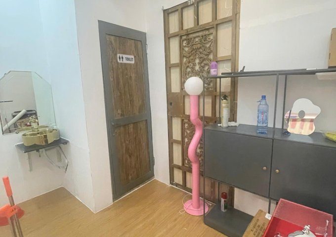 Sang nhượng mặt bằng đẹp – Vị trí trung tâm Thảo Điền, Quận 2