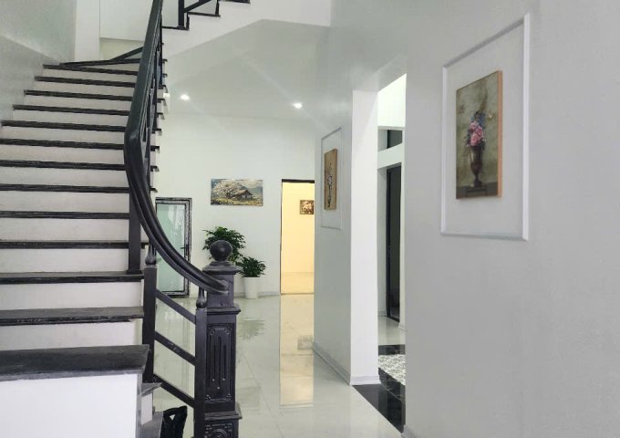 CHÍNH CHỦ KIẾN TRÚC SƯ GỬI BÁN NHÀ ĐẸP - VỊ TRÍ TRUNG TÂM TP. VĨNH YÊN