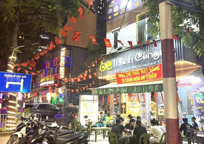 CHÍNH CHỦ CHO THUÊ NGAY MẶT BẰNG 4 TẦNG TRUNG TÂM NGUYỄN CHÍ THANH