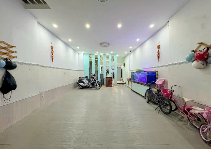 Bán nhà phô Khu Savimex Phú Thuận, Q7, DT 5 x18m, 3 lầu, ST. Giá 13,8 tỷ