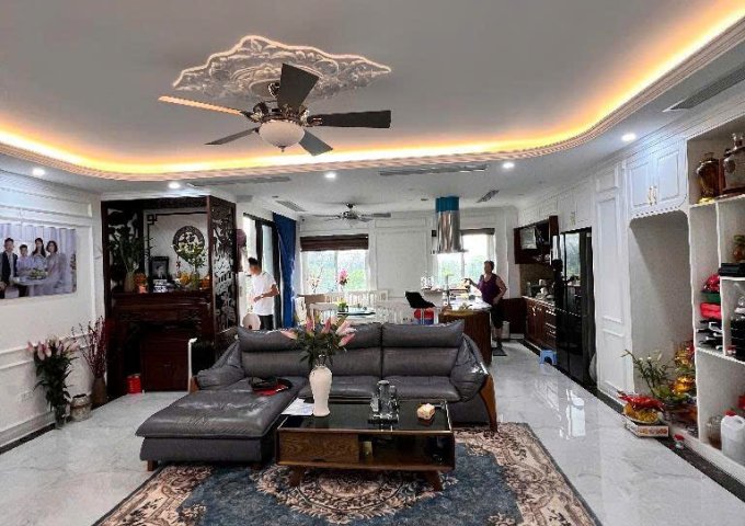 Bán căn hộ chung cư Vật Tư Du Lịch tại Trần Thủ Độ, Hoàng Mai 145m2, 3 ngủ, Giá 6.x tỷ