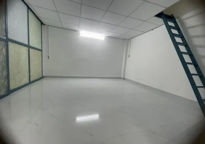 Nhà bán Gấp Đường Ngô Bệ. P13 Tân Bình. 60m2.  chỉ 6.55 tỷ TL