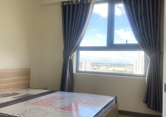 Cần bán hoặc cho thuê căn hộ 2pn 1 wc 58m2 tầng 16 chung cư Q7 Bolevard đường Nguyễn Lương Bằng phường Phú Mỹ Q7 TPHCM.