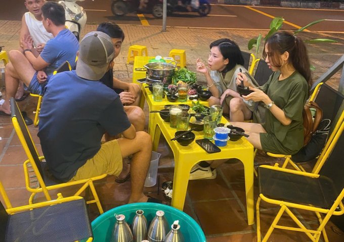 SANG NHƯỢNG MẶT BẰNG KINH DOANH ĐẮC ĐỊA 447 PHẠM VĂN ĐỒNG - VÀO KINH DOANH NGAY