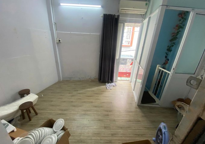 SANG NHƯỢNG MẶT BẰNG KINH DOANH ĐẮC ĐỊA 447 PHẠM VĂN ĐỒNG - VÀO KINH DOANH NGAY