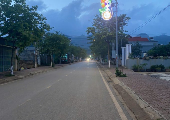 CHÍNH CHỦ CẦN BÁN LÔ ĐẤT VỊ TRÍ ĐẸP- KHẢ NĂNG SINH LỜI CAO