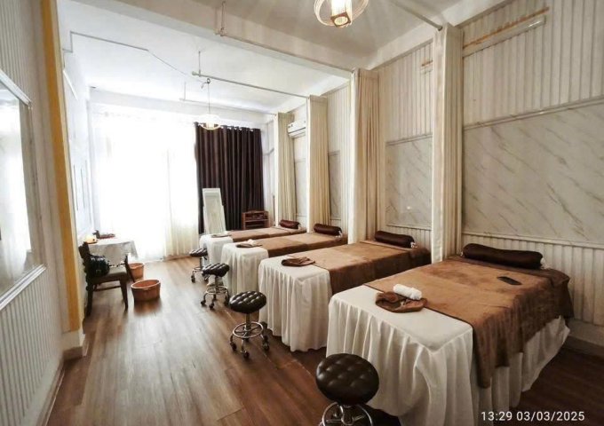 SANG NHƯỢNG TIỆM SPA MẶT TIỀN ĐƯỜNG LỚN BÌNH THẠNH - NHÀ MỚI ĐẸP, VÀO LÀ KINH DOANH NGAY