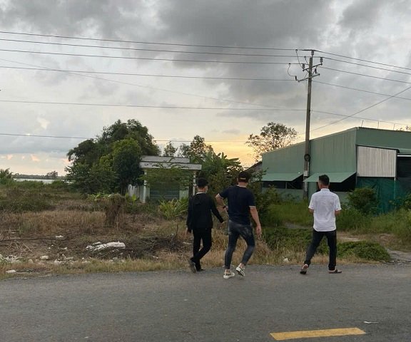 CHÍNH CHỦ BÁN ĐẤT THỊ XÃ KIẾN TƯỜNG – LONG AN