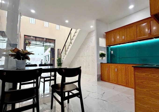 Bán nhà mặt tiền đường nhựa Thới Tam Thôn - Hóc Môn- TP HCM