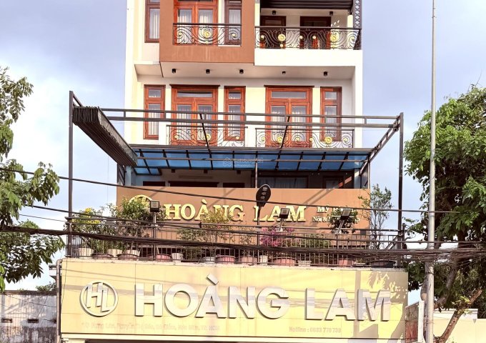 Cho thuê nhà mặt tiền Nguyễn Thị Sóc, Bà Điểm, Hóc Môn, TP.HCM - ngang 8m dài 20m, 4 tầng