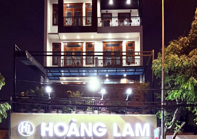 Cho thuê nhà mặt tiền Nguyễn Thị Sóc, Bà Điểm, Hóc Môn, TP.HCM - ngang 8m dài 20m, 4 tầng