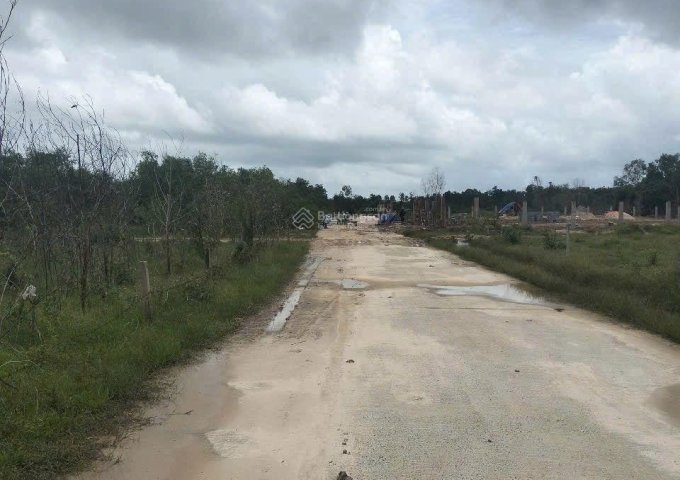 BÁN 2 LÔ ĐẤT SÁT NHAU – TỔNG DIỆN TÍCH 4 SÀO – VIEW TRỰC DIỆN HỒ CỬA CẠN – PHÚ QUỐC