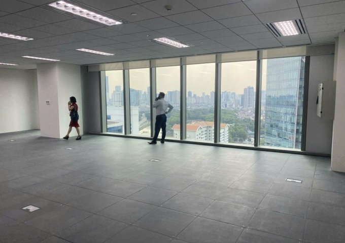 Cho Thuê Văn Phòng 140m² Mặt Phố Trần Thái Tông, Giá Rẻ Nhất, Quận Cầu Giấy