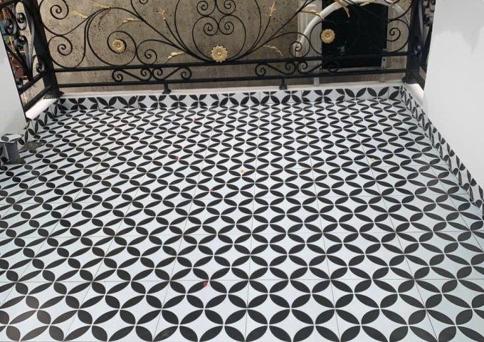 BÁN NHÀ 5 TẦNG MỚI – NGÕ THÔNG PHONG, PHỐ TÔN ĐỨC THẮNG, HÀ NỘI