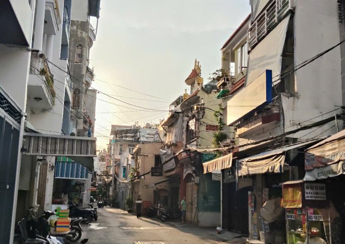 BÁN NHÀ RIÊNG – HẺM XE HƠI THÔNG – CMT8, P. TÂN SƠN NHẤT – GẦN CÔNG VIÊN LÊ THỊ RIÊNG