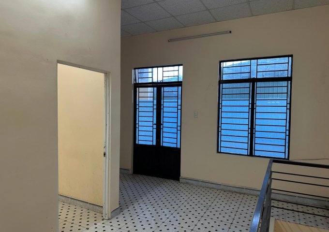 ► BÁN ĐẤT TẶNG NHÀ – CÓ 3 PHÒNG CHO THUÊ – SÁT BIỂN MỸ KHÊ ĐÀ NẴNG