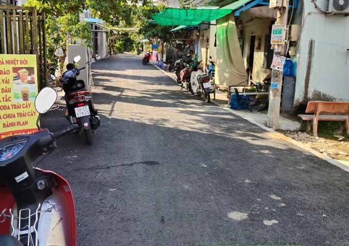 ► BÁN NHÀ ĐẤT HẺM XE HƠI NHƠN ĐỨC – NHÀ BÈ