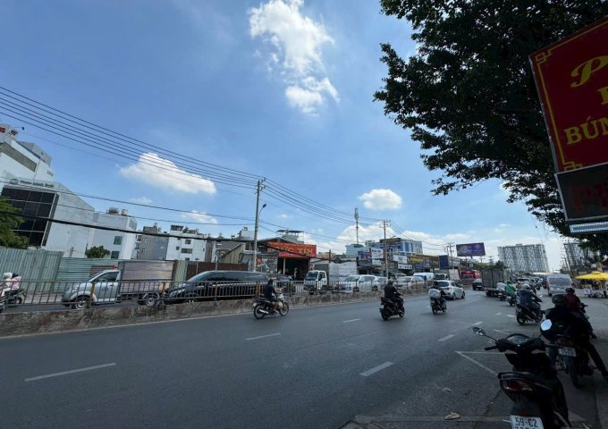 Bán Lô Đất Lớn Mặt Tiền Quốc Lộ 13, Hiệp Bình Phước - Thành Phố Thủ Đức