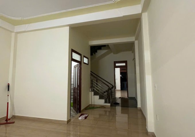 BÁN NHÀ ĐẸP – TRUNG TÂM KĐC VIỆT SING, THUẬN AN, BÌNH DƯƠNG – GIÁ 8 TỶ