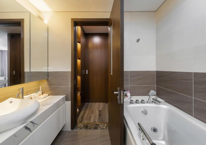 CẦN BÁN GẤP CĂN GÓC 120M² – CT15 KHU ĐÔ THỊ VIỆT HƯNG – GIÁ TỐT!