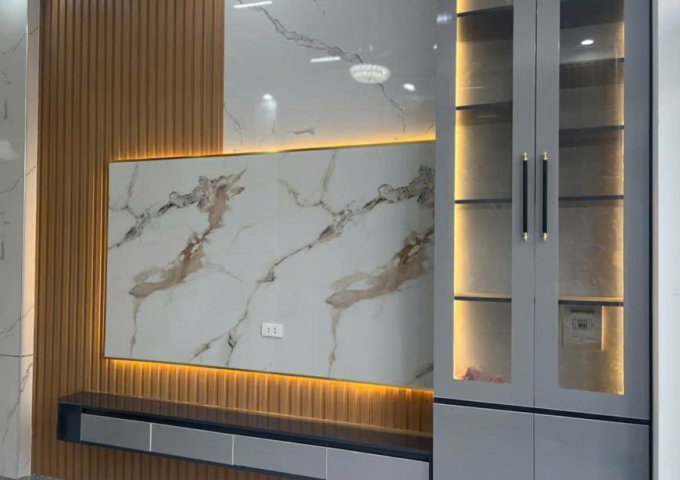 Bán nhà 2 Tầng Tân Vạn (P.Biên Hòa mới),SHR đường 2 xe hơ,gần UBND phường