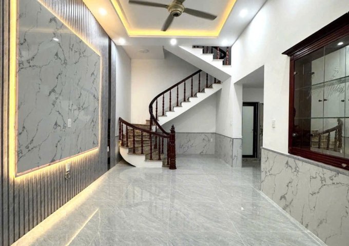 CHÍNH CHỦ CẦN BÁN NHÀ TRONG NGÕ 191 ĐÀ NẴNG – THÔNG SANG NGÕ 106 LÊ LAI-QUẬN NGÔ QUYÈN- HẢI PHÒNG