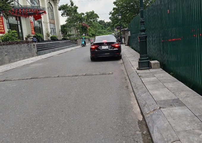 CẦN BÁN CĂN HỘ CAO CẤP SUNSHINE GARDEN - FULL NỘI THẤT, VIEW PANDORA TOÀN CẢNH