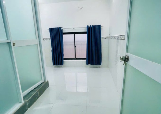 BÁN GẤP NHÀ PHAN VĂN TRỊ – BÌNH THẠNH, GẦN EMART